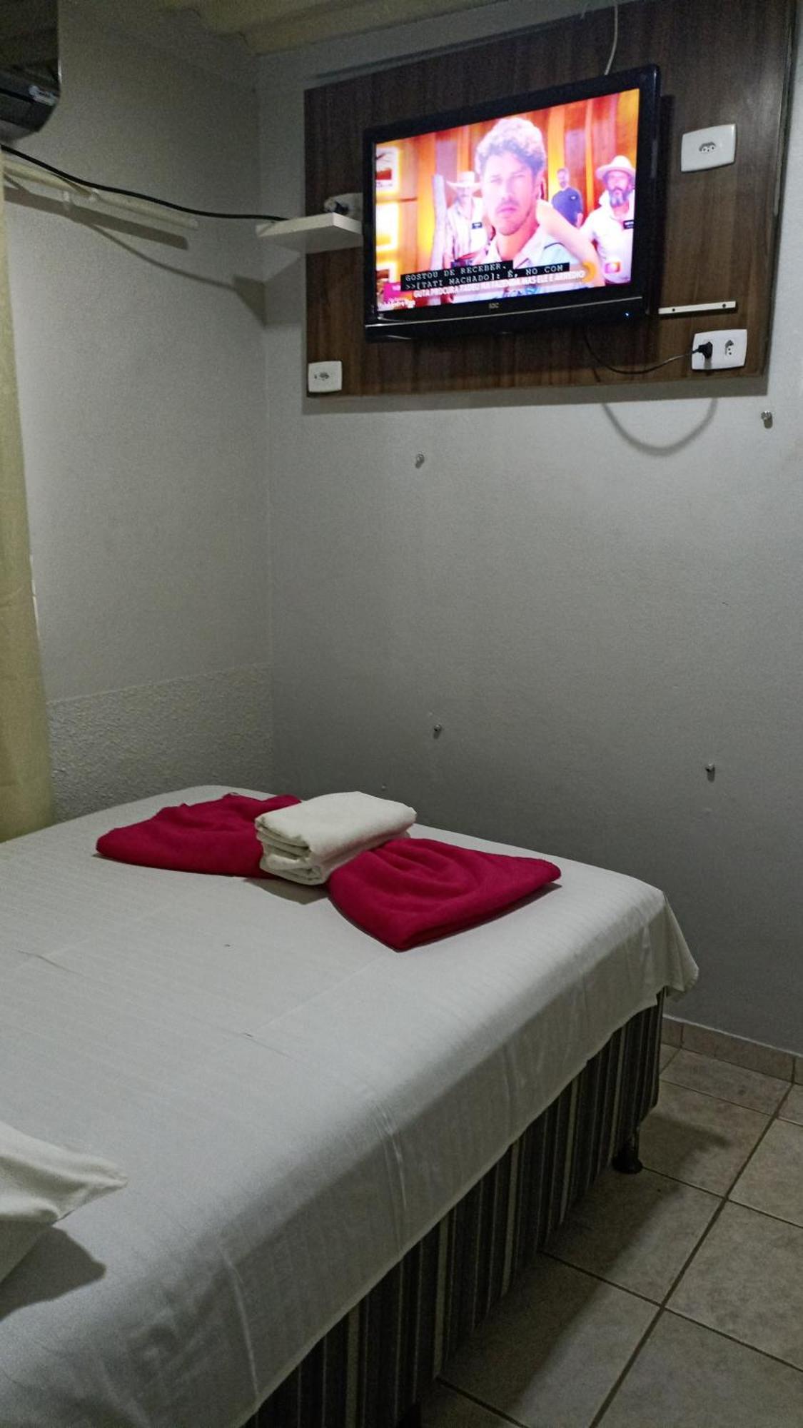 Hotel Entre Rios Paraíso do Tocantins Zimmer foto
